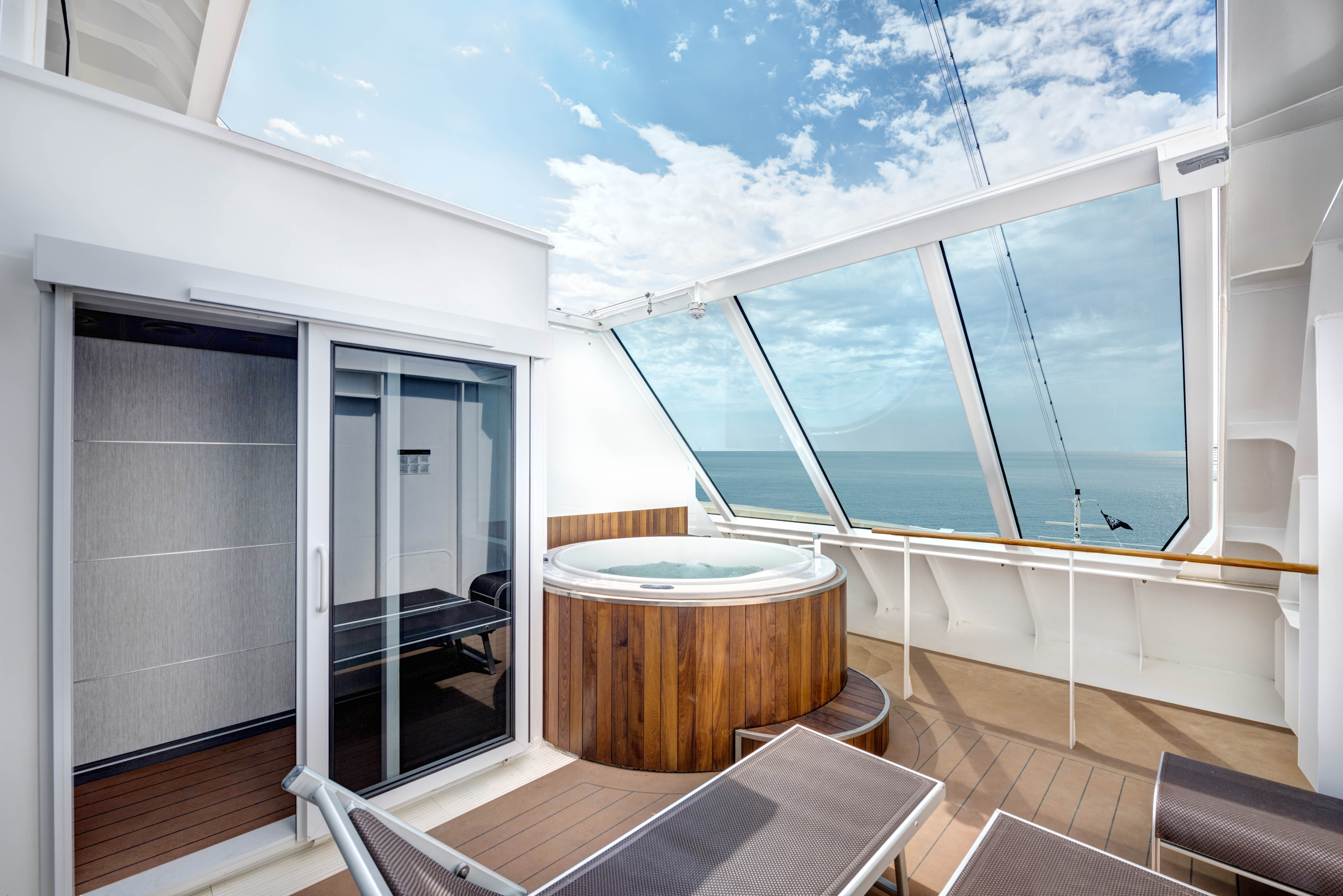 MyCruise MSC Grandiosa Kahytter Suite D34